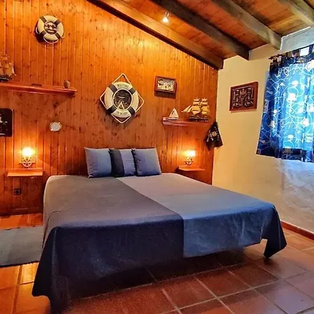 Castelo De Bode Monte Do Valinho Country House With Private Pool And Panoramic Views * Alverangel