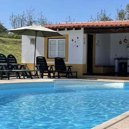 Castelo De Bode Monte Do Valinho Country House With Private Pool And Panoramic Views Holiday home Alverangel
