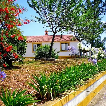 Castelo De Bode Monte Do Valinho With Private Pool And Panoramic Views Feriehus