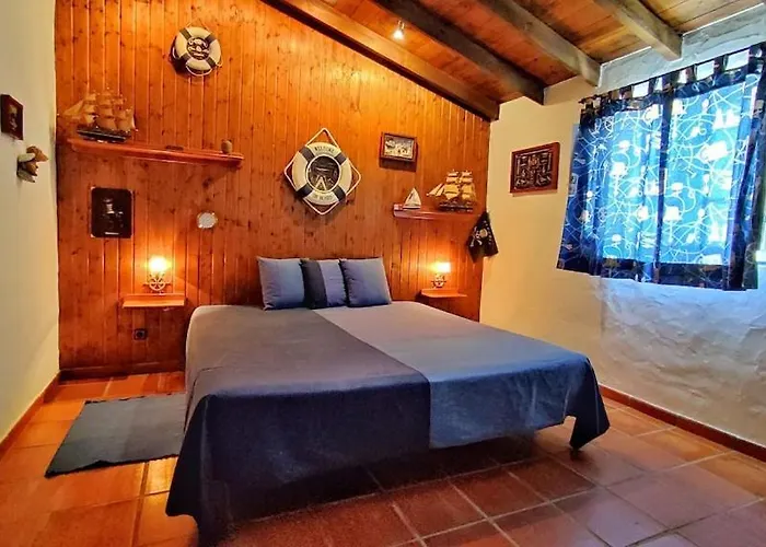Castelo De Bode Monte Do Valinho Country House With Private Pool And Panoramic Views * Alverangel
