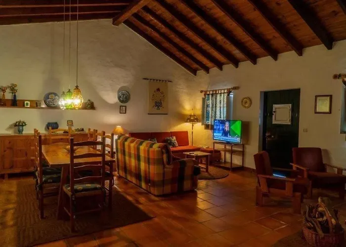 度假居 Castelo De Bode Monte Do Valinho Country House With Private Pool And Panoramic Views Alverangel