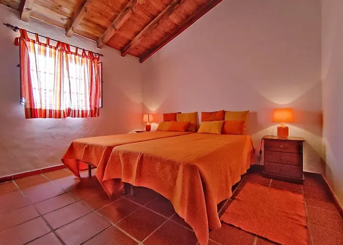 Castelo De Bode Monte Do Valinho With Private Pool And Panoramic Views